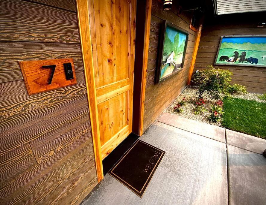 Bear Mountain - 7 Holiday home *